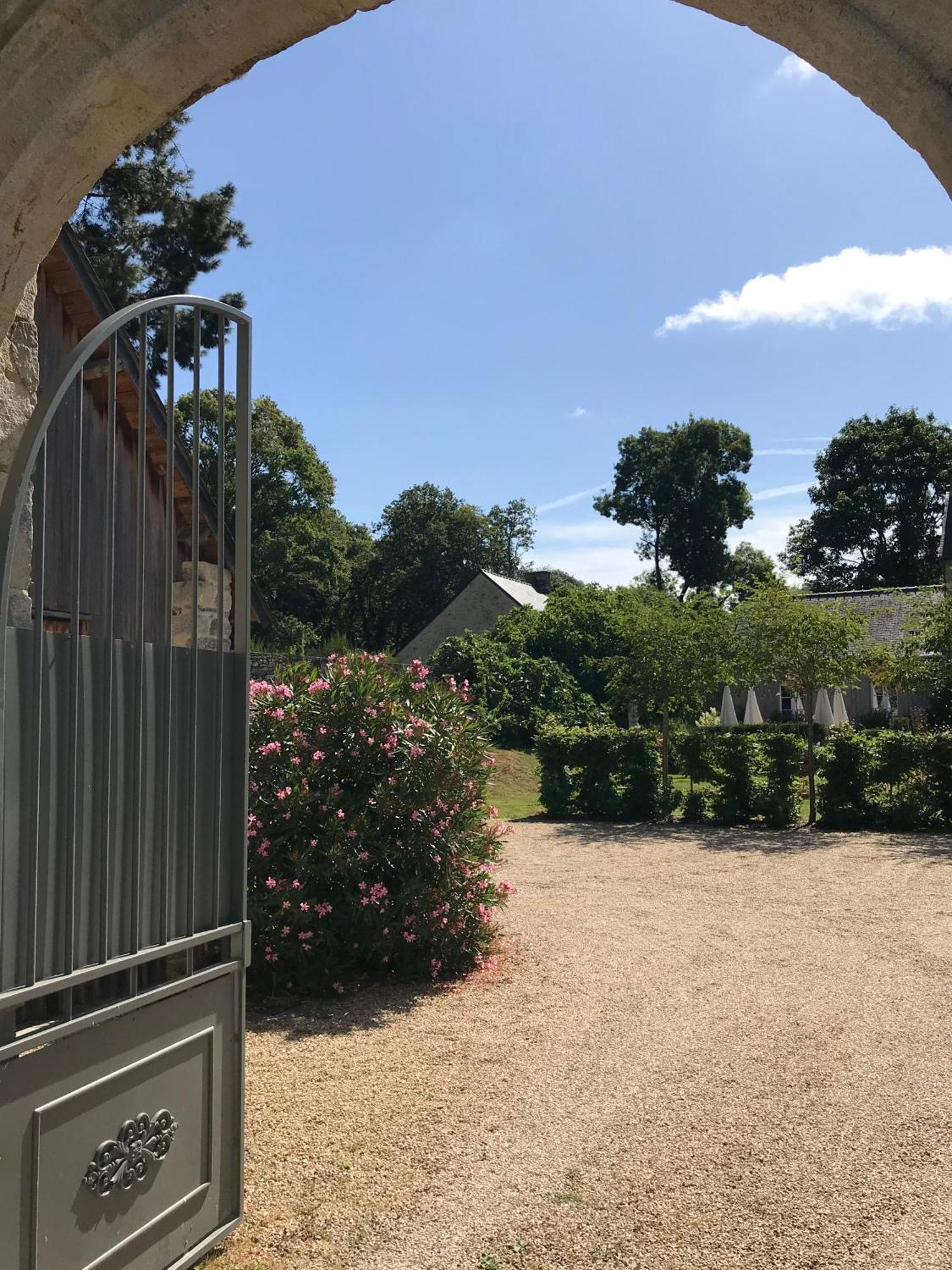 Manoir Saint-Andre,B&B De Charme Theix Eksteriør bilde